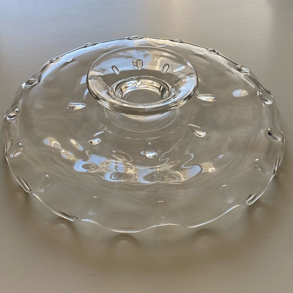 Vintage Pedestal Cake Plate Clear Glass Serving Platter with ruffled Edge - Picture 4 of 12